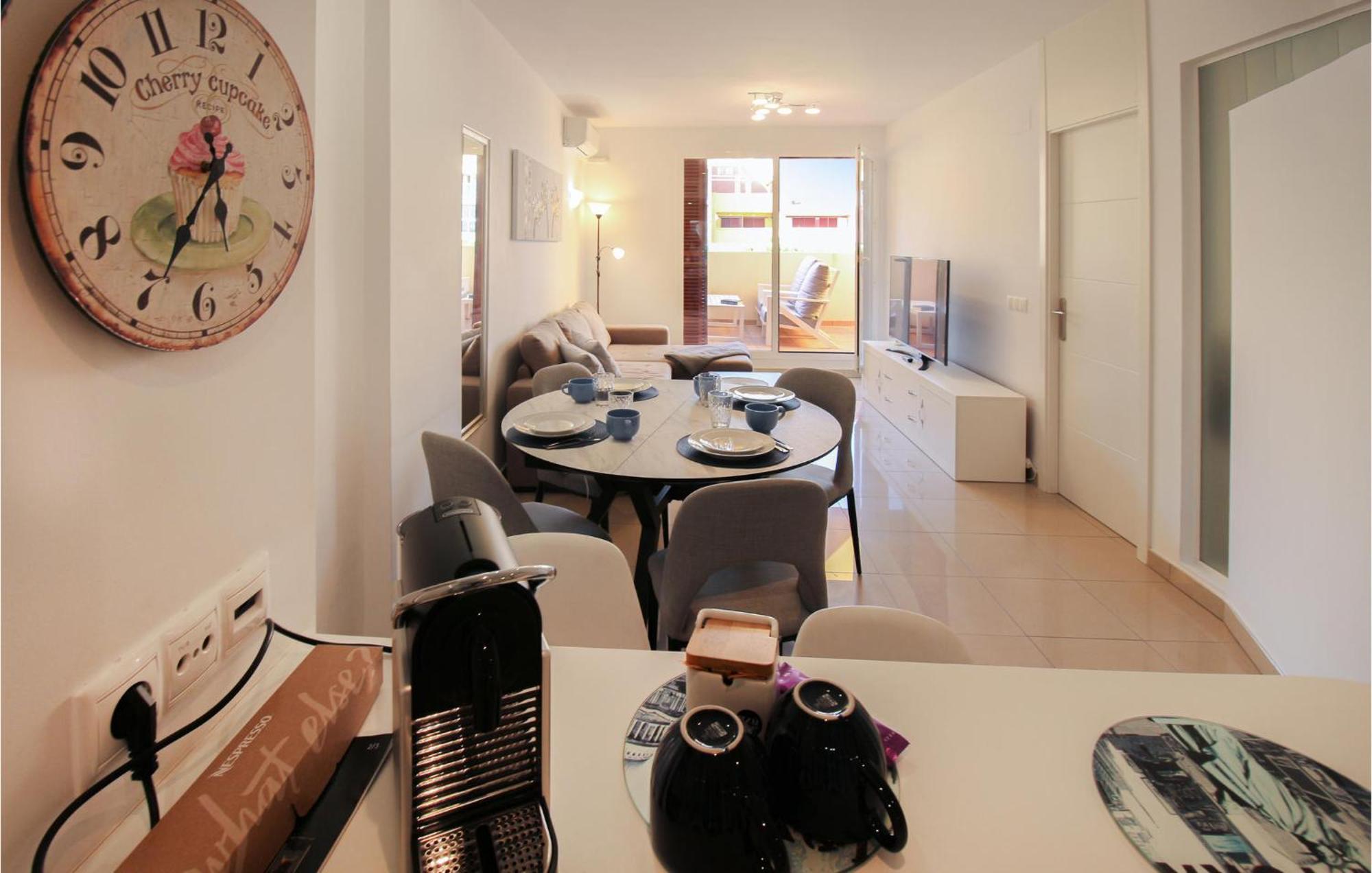 Awesome Apartment In Orihuela With Kitchen Плайя-Фламенка Экстерьер фото